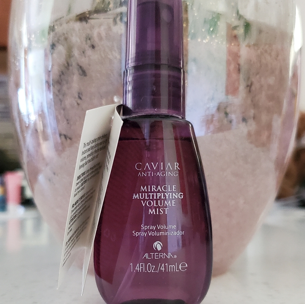Alterna Caviar Miracle multiplying volume mist